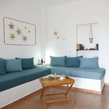 安娜傳統公寓 Kamari (Santorini) Exterior photo