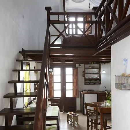安娜傳統公寓 Kamari (Santorini) Exterior photo